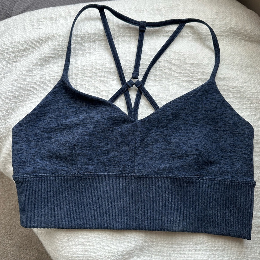 Alo Yoga sports bra